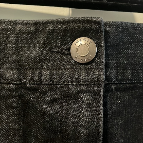 THEORY. black denim mini skirt with pockets. Size 4. - Picture 2 of 6